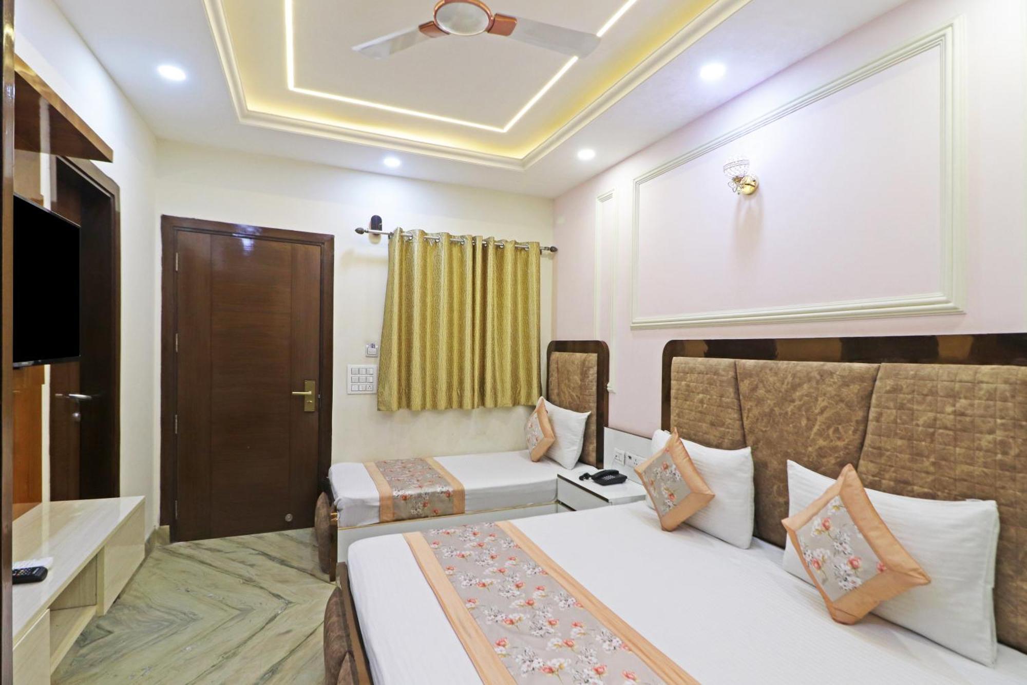 Hotel Samrat Residency 10 Mints Walking Distance Nizamuddin Railway Station Yeni Delhi Dış mekan fotoğraf