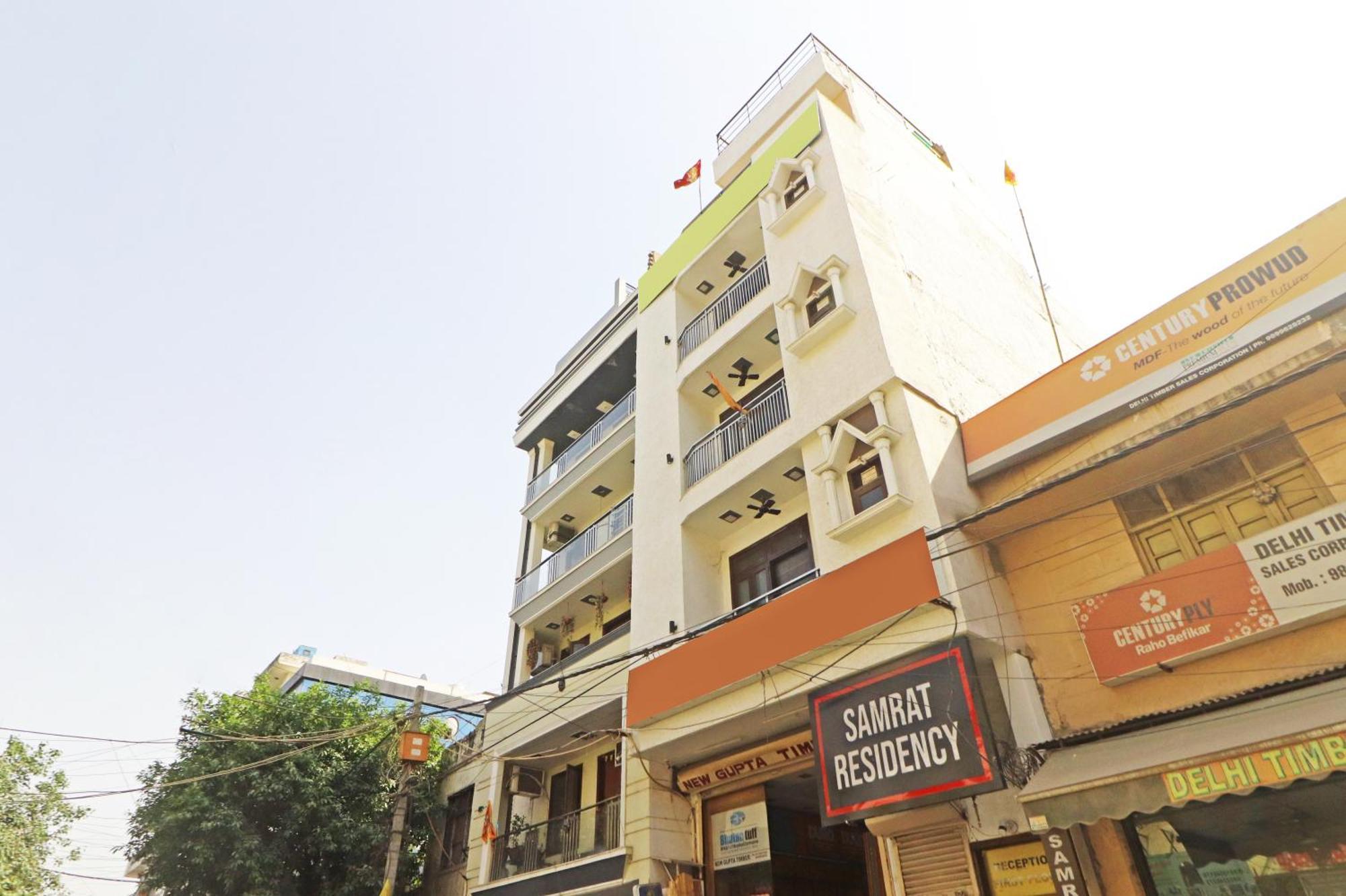Hotel Samrat Residency 10 Mints Walking Distance Nizamuddin Railway Station Yeni Delhi Dış mekan fotoğraf