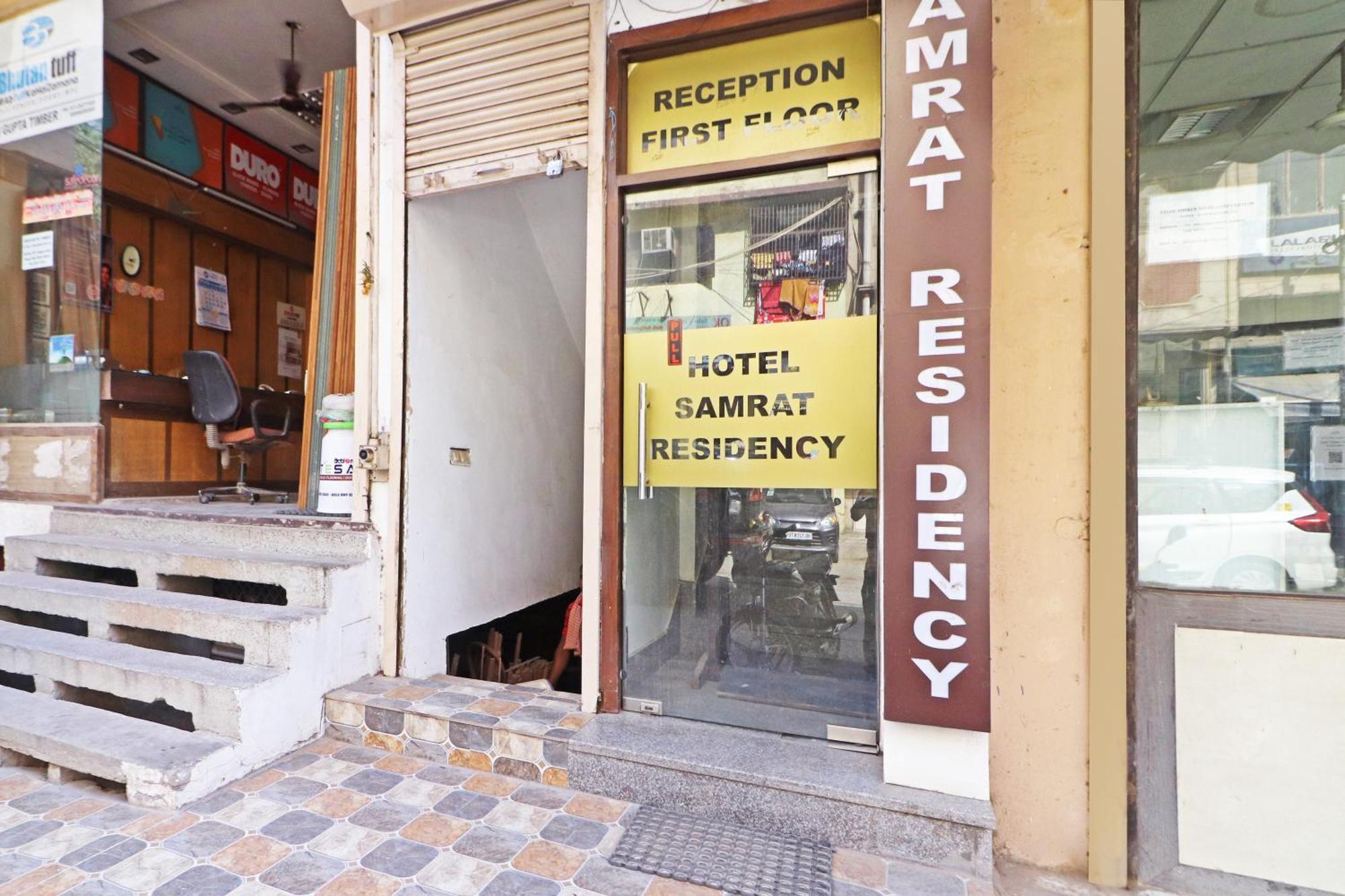 Hotel Samrat Residency 10 Mints Walking Distance Nizamuddin Railway Station Yeni Delhi Dış mekan fotoğraf