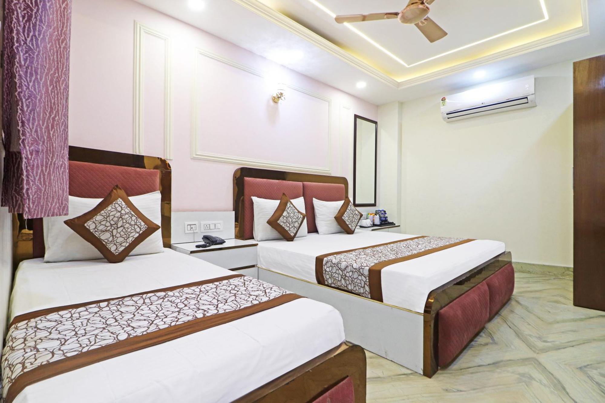 Hotel Samrat Residency 10 Mints Walking Distance Nizamuddin Railway Station Yeni Delhi Dış mekan fotoğraf