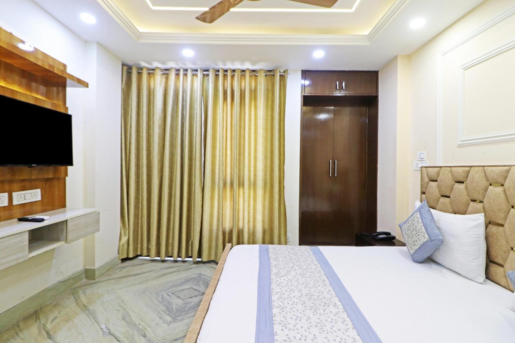 Hotel Samrat Residency 10 Mints Walking Distance Nizamuddin Railway Station Yeni Delhi Dış mekan fotoğraf